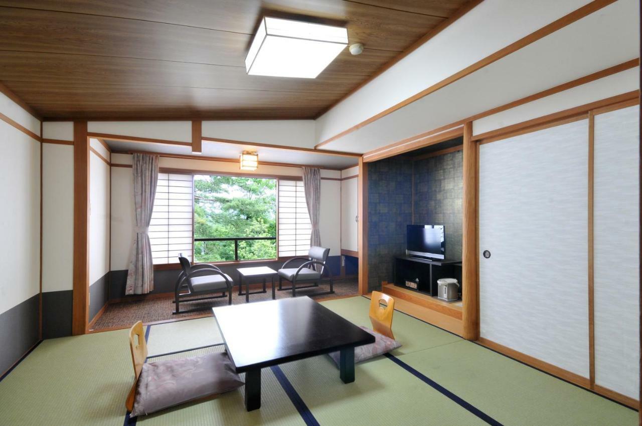 Kurobe Kanko Hotel Омати Экстерьер фото