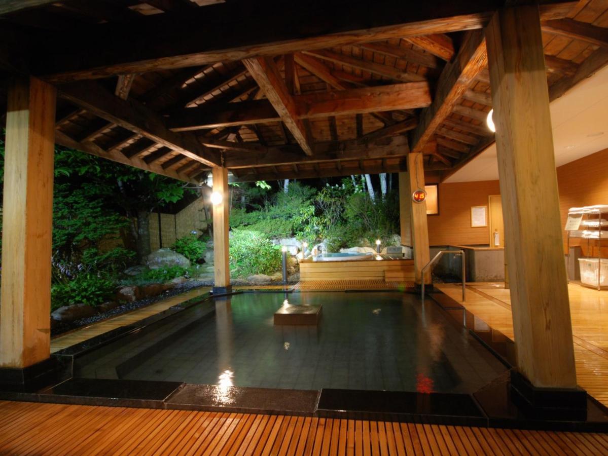 Kurobe Kanko Hotel Омати Экстерьер фото